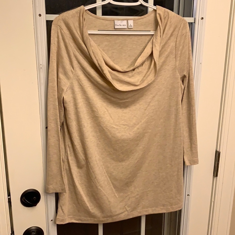 Long sleeve top - 4 for $20